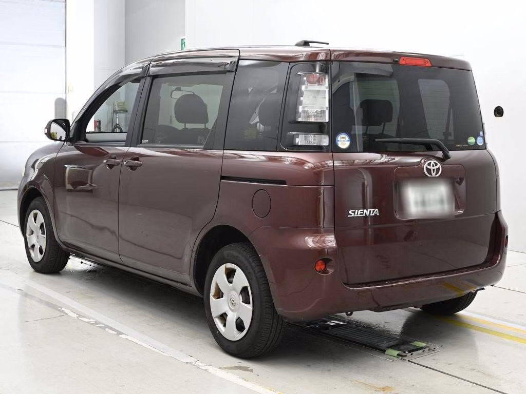 TOYOTA SIENTA