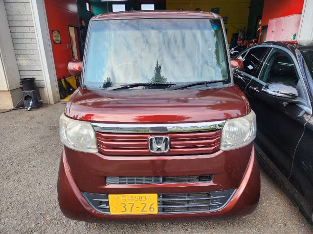 HONDA N-BOX