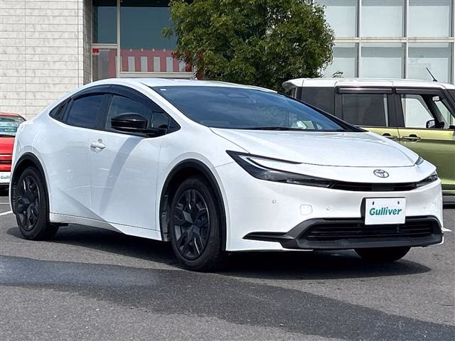 TOYOTA PRIUS