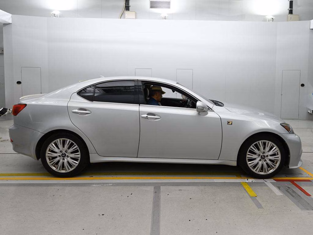 LEXUS IS250