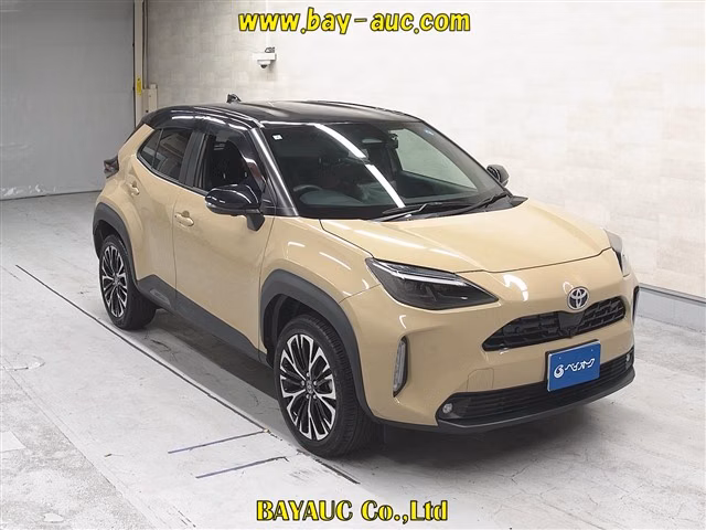 TOYOTA YARIS CROSS