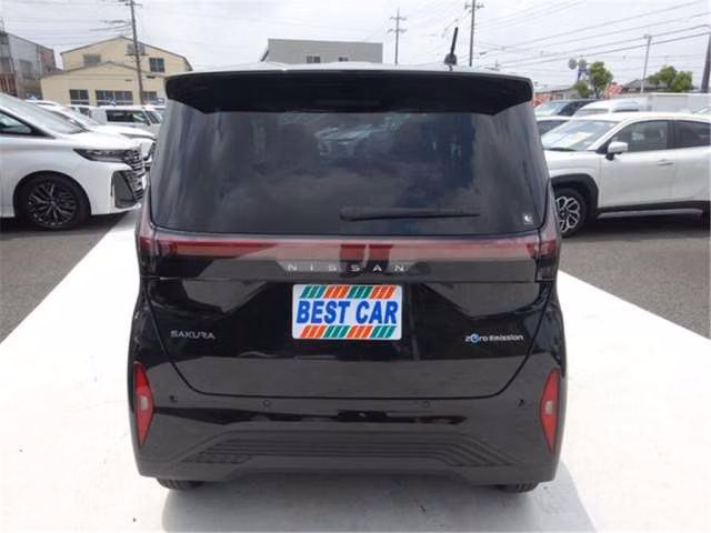 NISSAN SAKURA