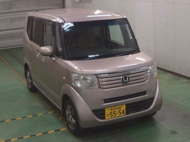 HONDA N-BOX