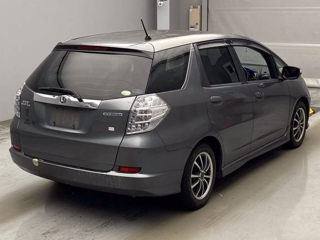 HONDA FIT SHUTTLE