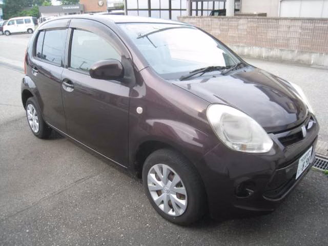 TOYOTA PASSO