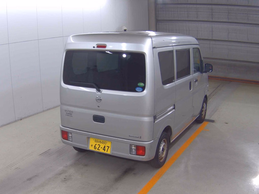 NISSAN NV100 CLIPPER
