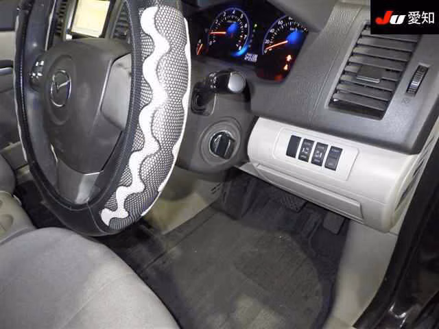 MAZDA MPV