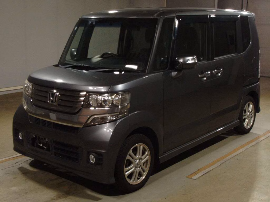 HONDA N-BOX