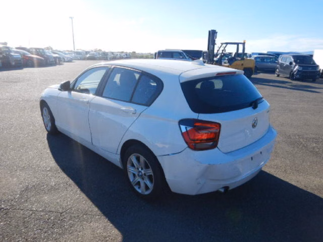 BMW 1-SERIES