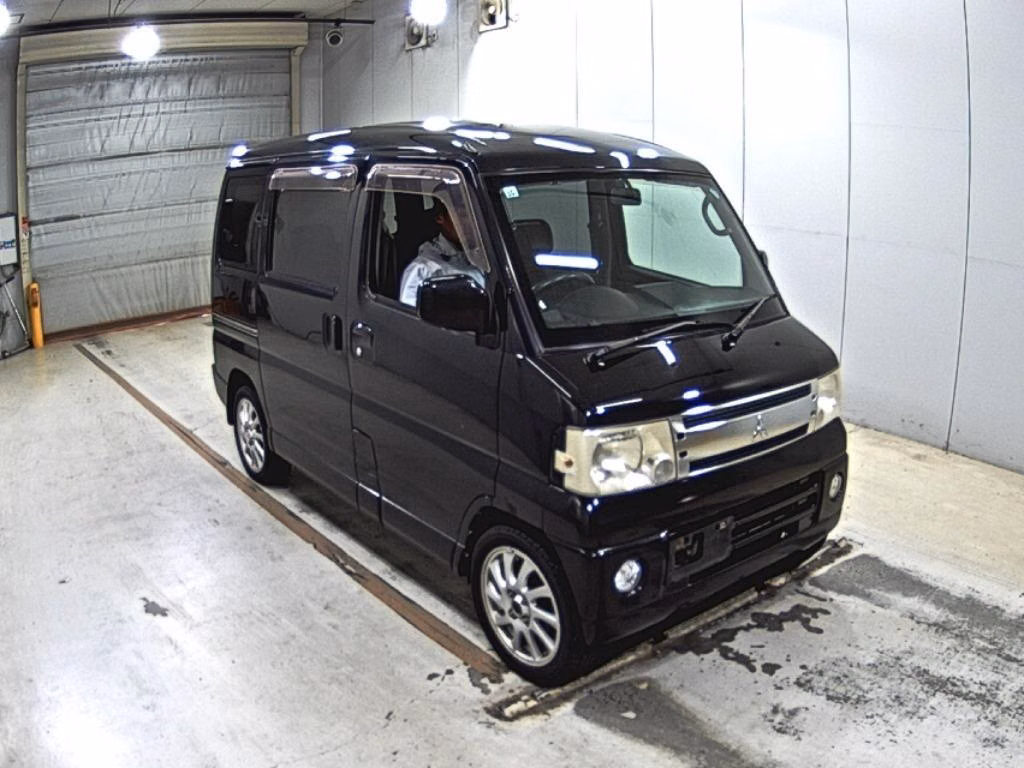 MITSUBISHI TOWN BOX