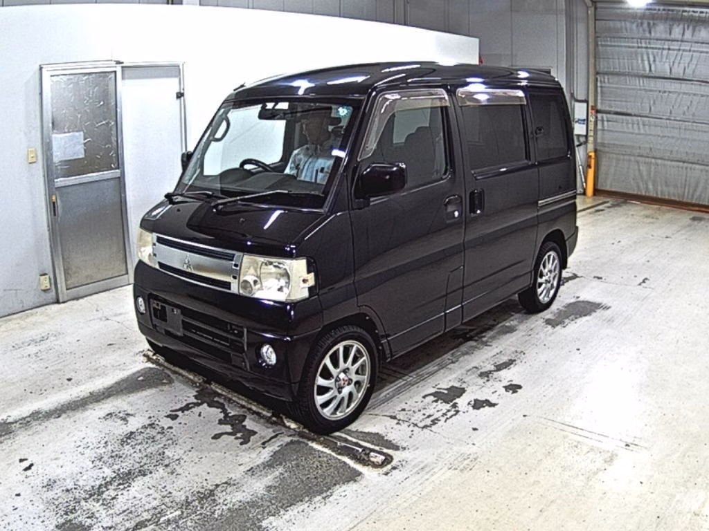 MITSUBISHI TOWN BOX
