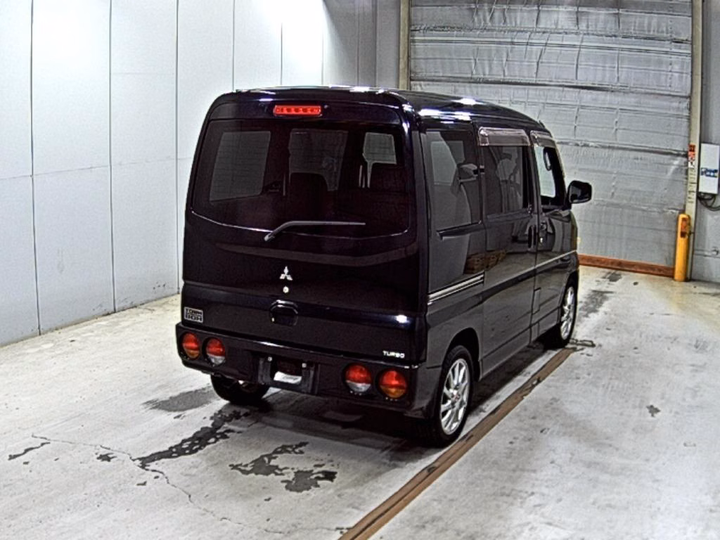 MITSUBISHI TOWN BOX