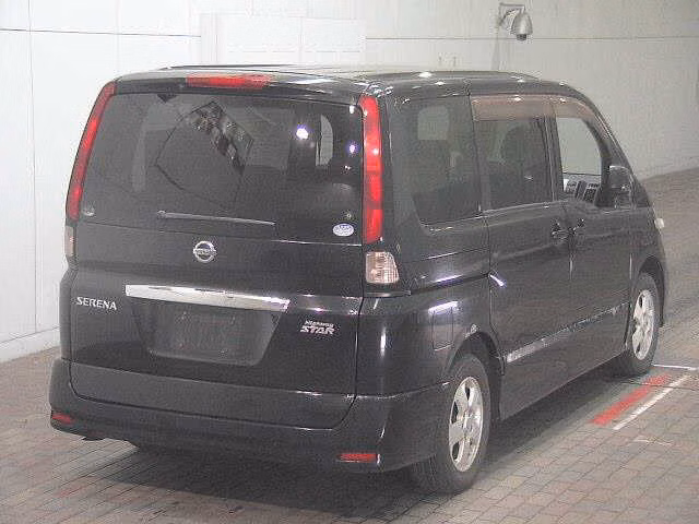 NISSAN SERENA