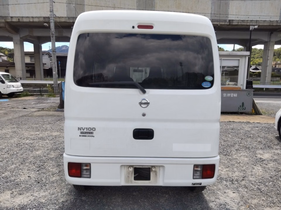 NISSAN NV100 CLIPPER