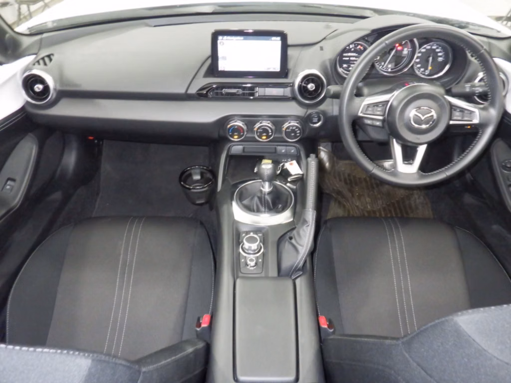 MAZDA MX-5