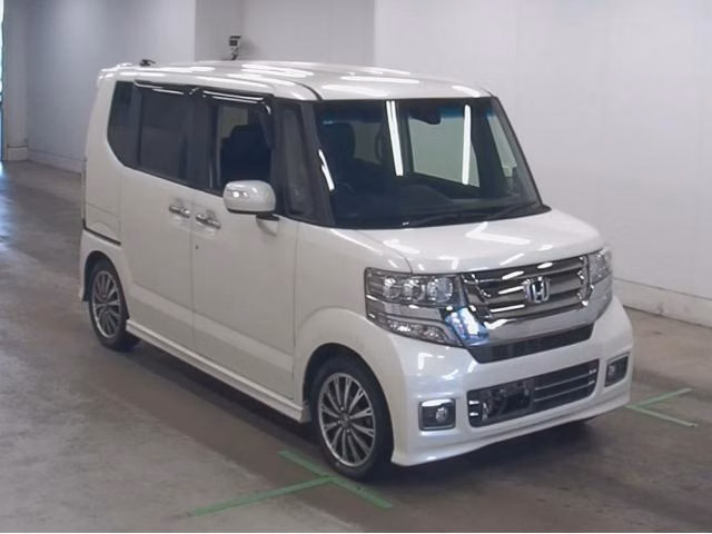 HONDA N-BOX