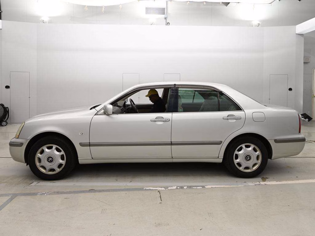 TOYOTA PROGRES