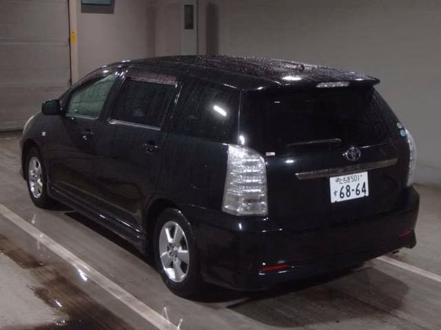 TOYOTA WISH