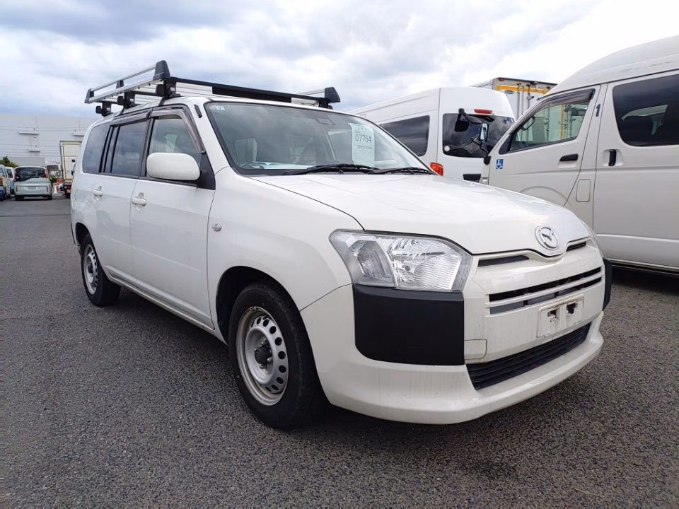 MAZDA FAMILIA