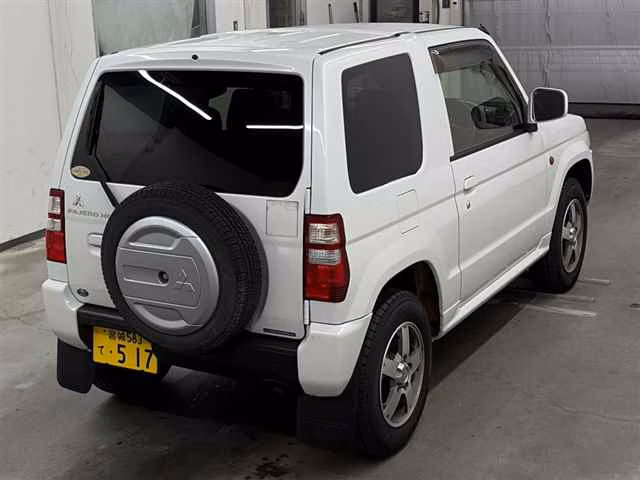 MITSUBISHI PAJERO MINI