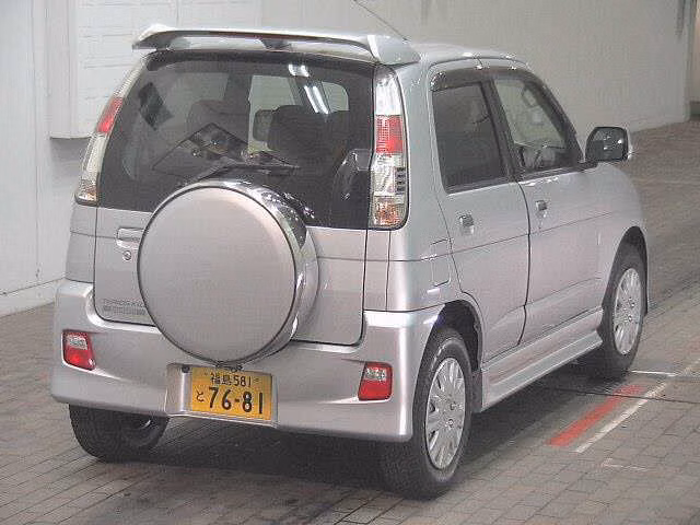 DAIHATSU TERIOS KID