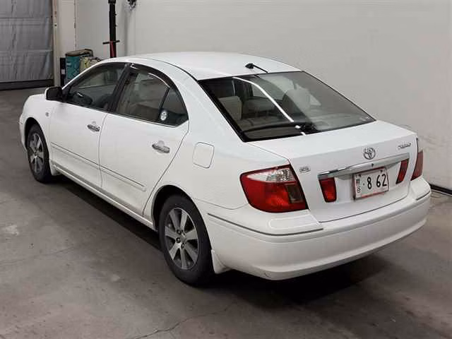 TOYOTA PREMIO