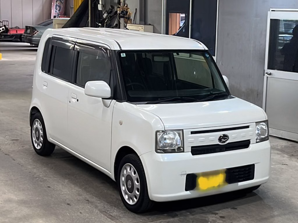 DAIHATSU MOVE CONTE
