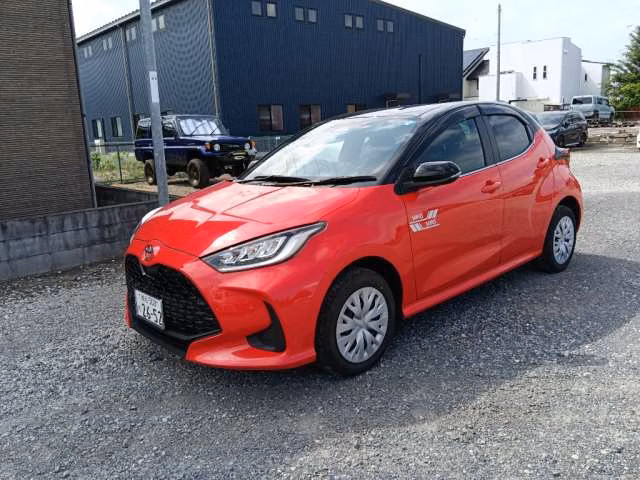 TOYOTA YARIS