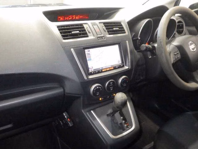 NISSAN LAFESTA