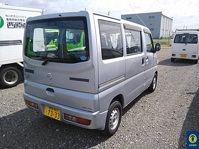 NISSAN NV100 CLIPPER