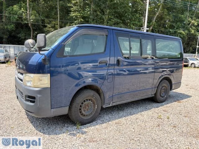 TOYOTA REGIUS ACE