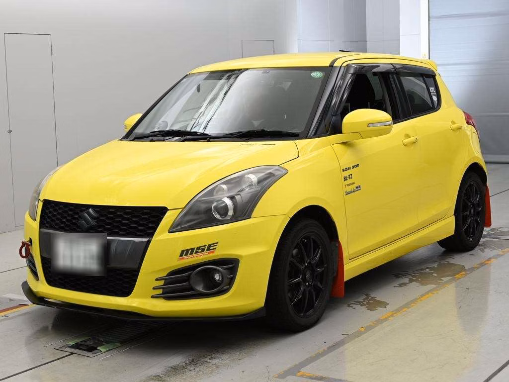 SUZUKI SWIFT