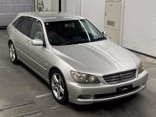 Toyota Altezza