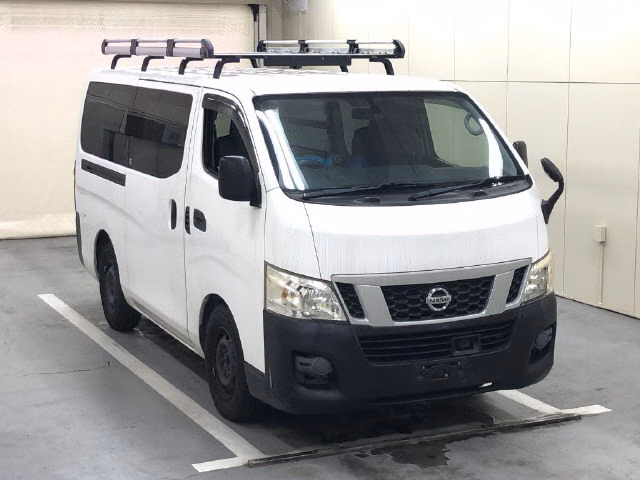 NISSAN NV350 CARAVAN