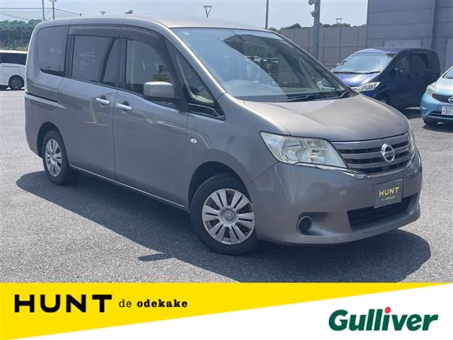 NISSAN SERENA
