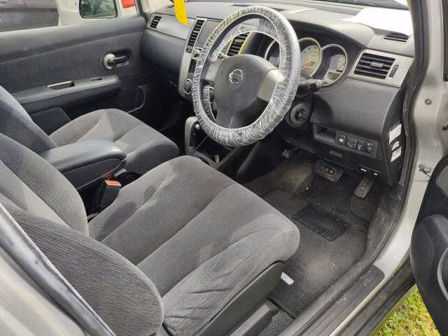 NISSAN TIIDA LATIO