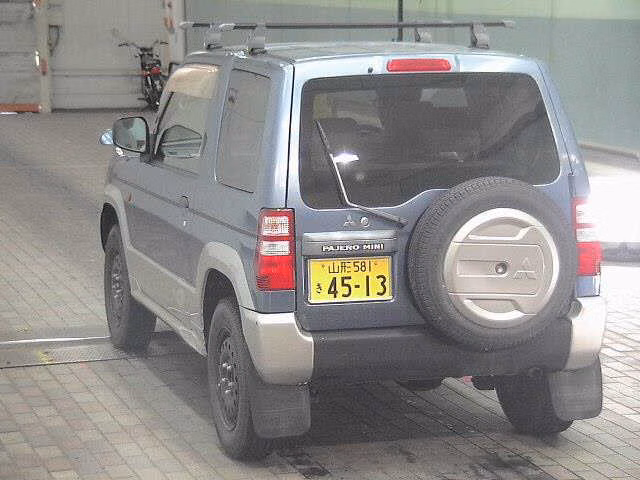 MITSUBISHI PAJERO MINI