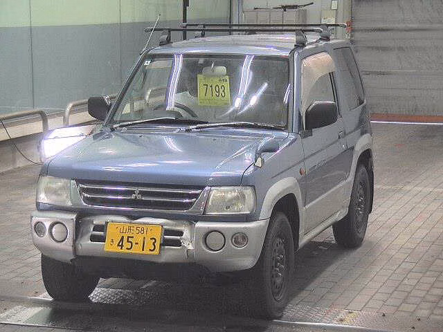 MITSUBISHI PAJERO MINI