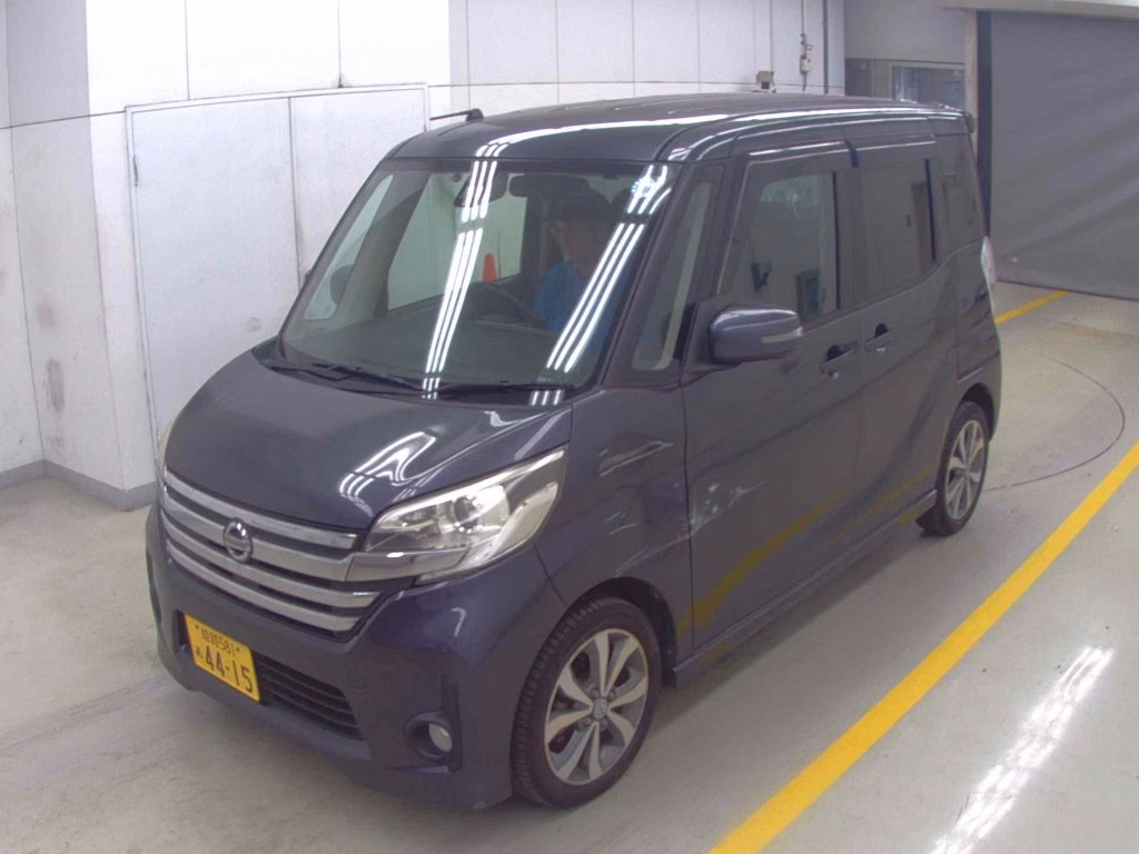NISSAN DAYZ ROOX