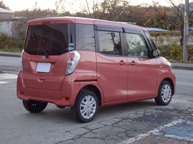 NISSAN DAYZ ROOX