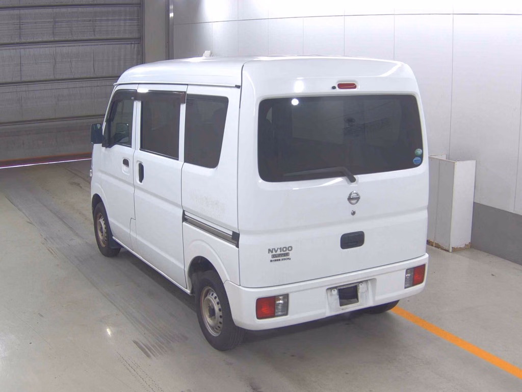 NISSAN NV100 CLIPPER