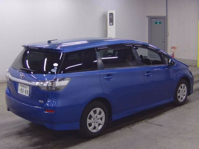 TOYOTA WISH