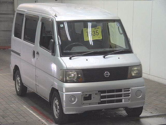 NISSAN CLIPPER