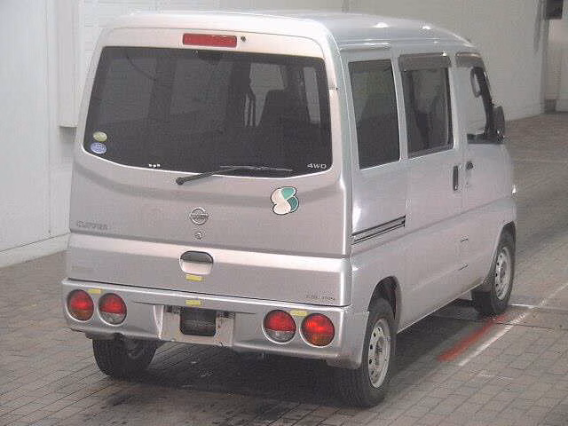 NISSAN CLIPPER
