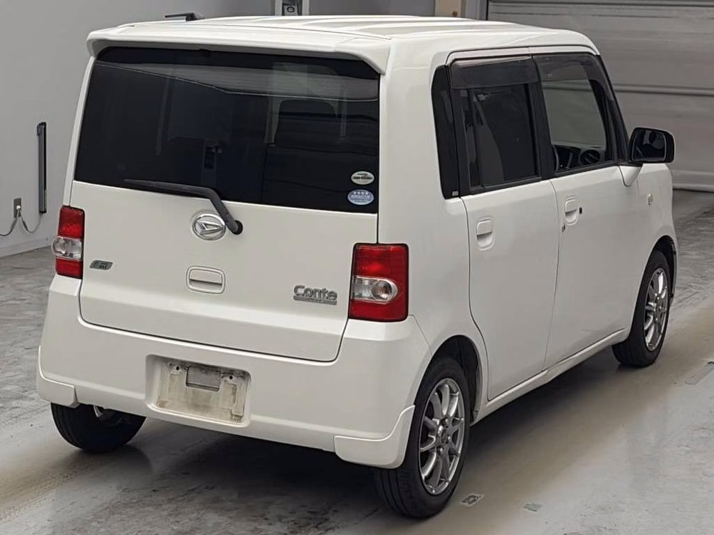 DAIHATSU MOVE CONTE