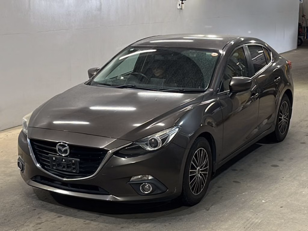 MAZDA AXELA