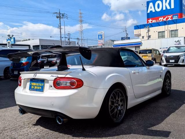 MAZDA ROADSTER