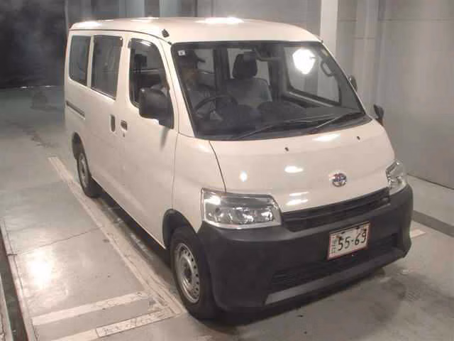 TOYOTA TOWN ACE