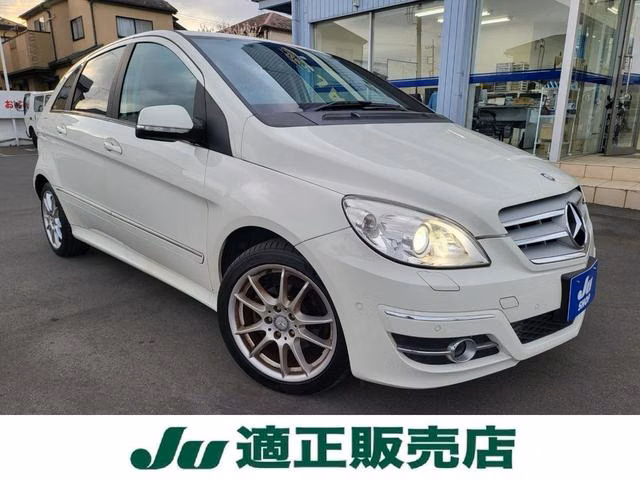 MERCEDES-BENZ B-CLASS