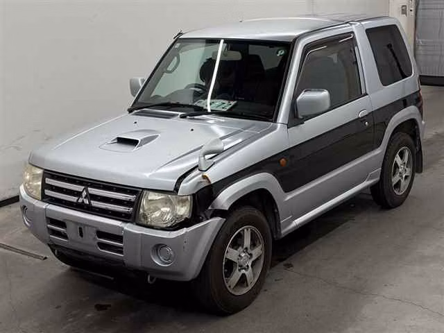 MITSUBISHI PAJERO MINI